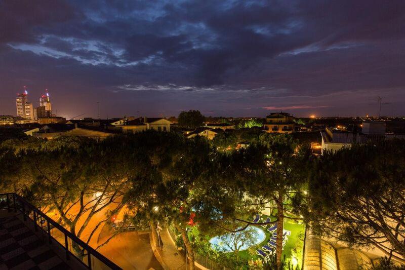 Hotel Colorado ليدو دي يسولو المظهر الخارجي الصورة