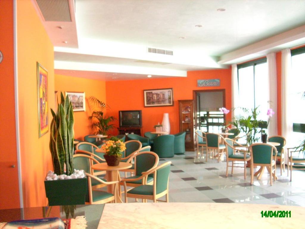 Hotel Colorado ليدو دي يسولو المظهر الخارجي الصورة