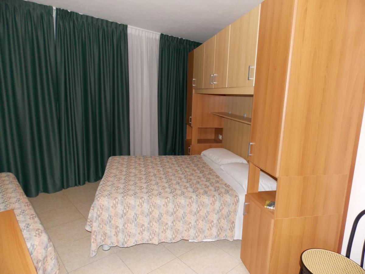 Hotel Colorado ليدو دي يسولو المظهر الخارجي الصورة
